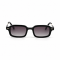 Lunettes de soleil EVATIKA, forme rectangulaire, monture noir, verres violet
